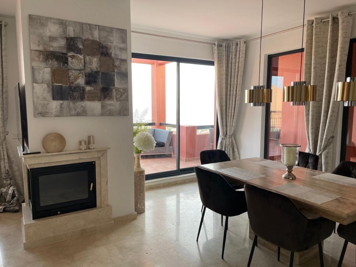 Calahonda Luxury Apartment With A Stunning Sea View Mijas Exterior foto