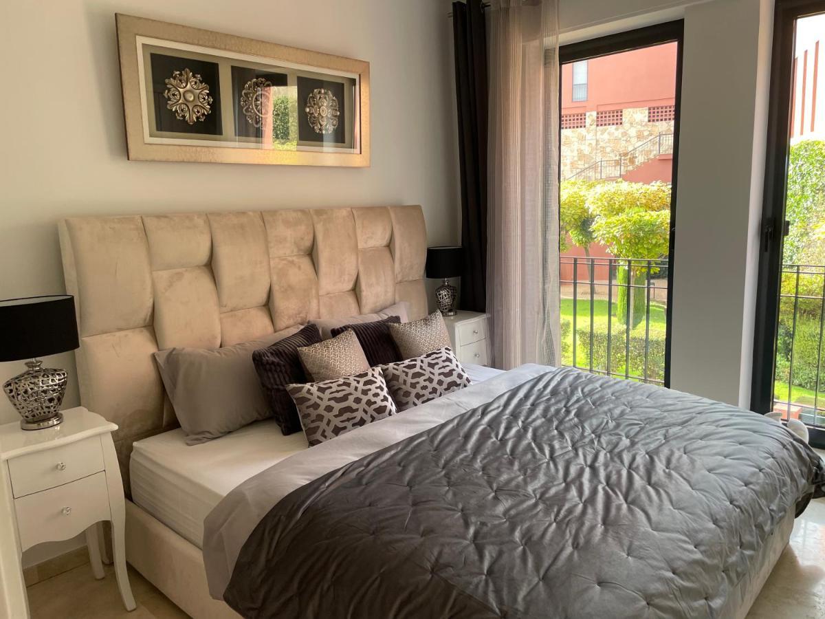 Calahonda Luxury Apartment With A Stunning Sea View Mijas Exterior foto