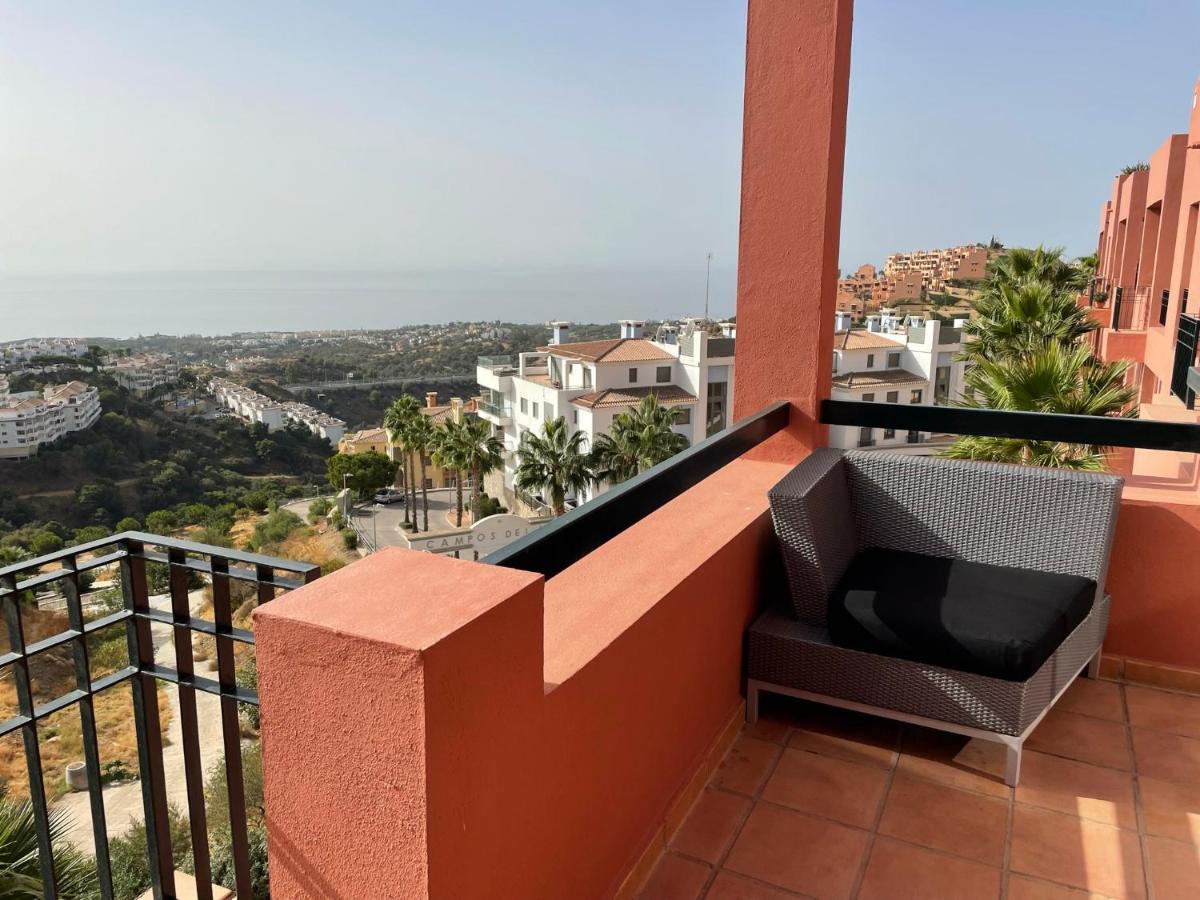 Calahonda Luxury Apartment With A Stunning Sea View Mijas Exterior foto