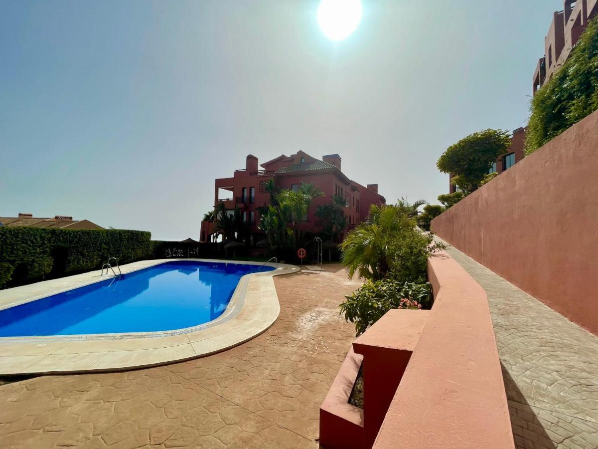 Calahonda Luxury Apartment With A Stunning Sea View Mijas Exterior foto