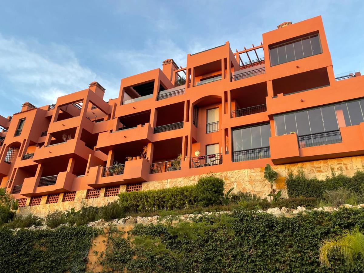 Calahonda Luxury Apartment With A Stunning Sea View Mijas Exterior foto